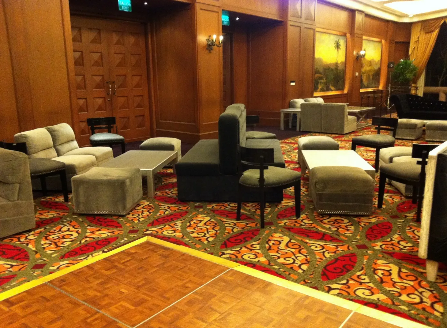 Mobiliario especial y de diseño en renta - Perfect Host CDMX