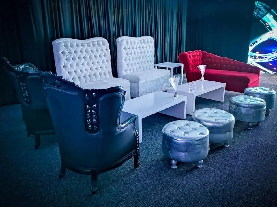 Mobiliario especial y de diseño en renta - Perfect Host CDMX