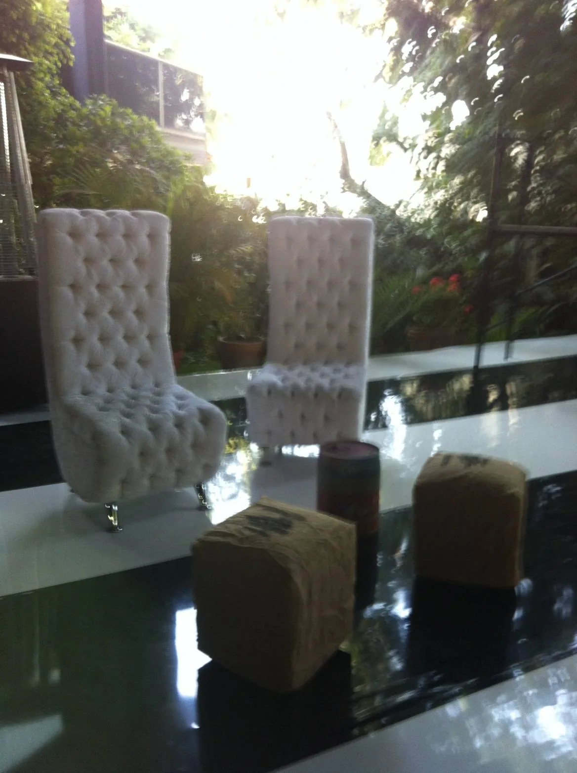 Mobiliario especial y de diseño en renta - Perfect Host CDMX