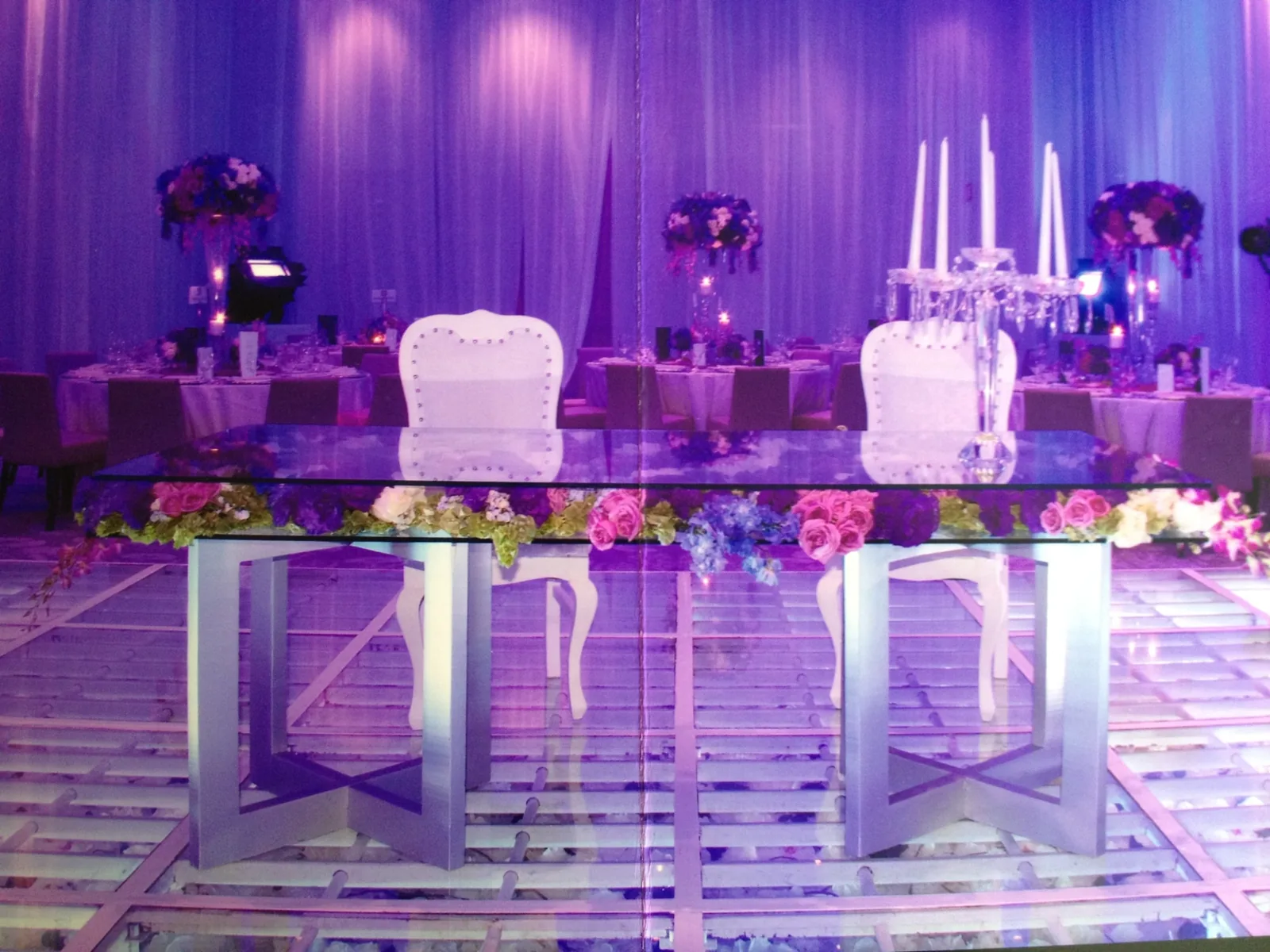Mobiliario especial y de diseño en renta - Perfect Host CDMX