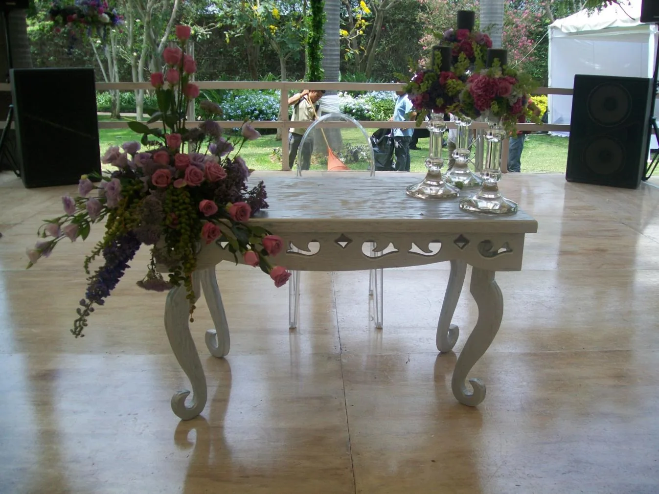 Mobiliario especial y de diseño en renta - Perfect Host CDMX